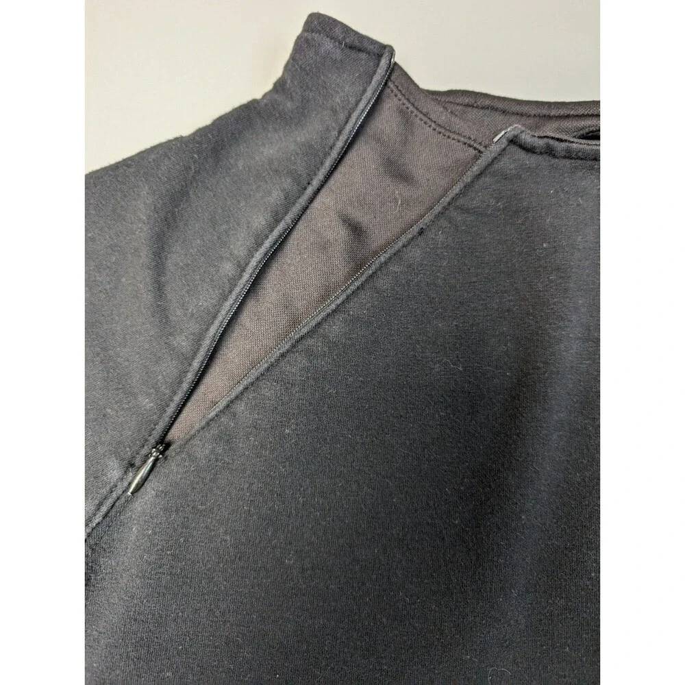 Danskin Top Women’s Large Black 2 Zipper Vented Breathable Mesh W Phone Pocket